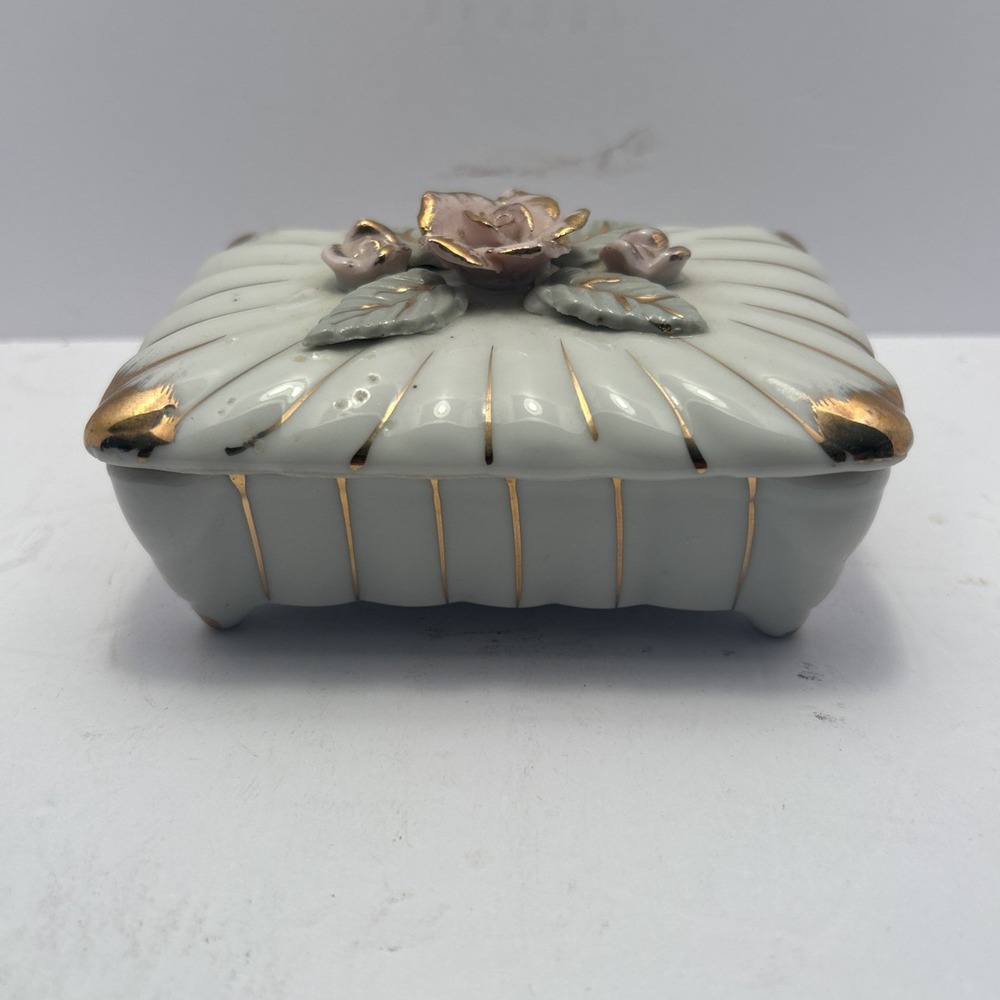 Vintage  Pacific Porcelain Covered Trinket Box 4 In , Hand Painted